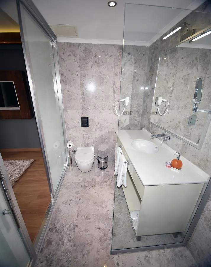 The Elegant Hotel Стамбул 4*,